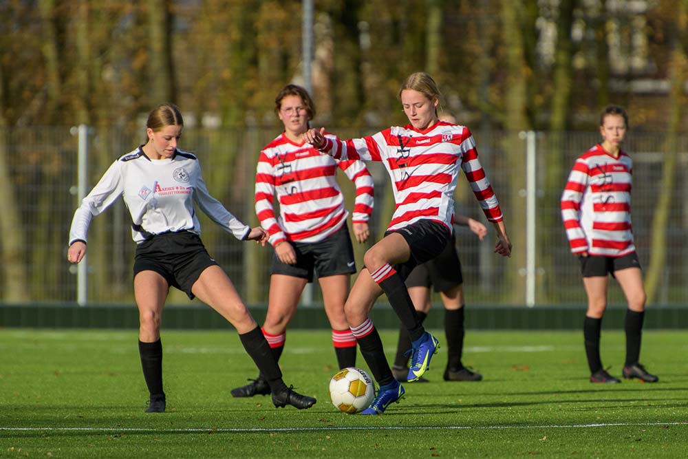 meidenvoetbal meidenvoetbal Sporting Krommenie