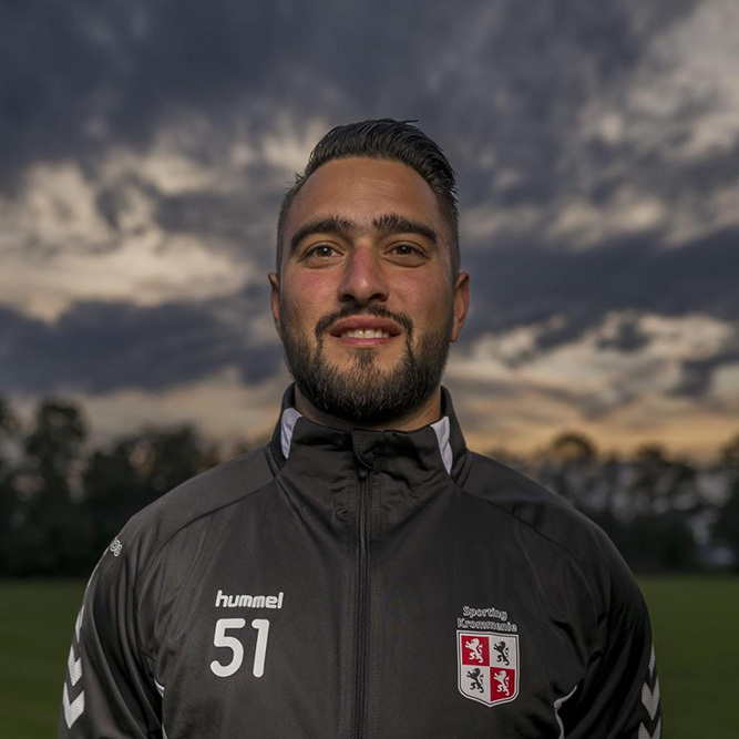 Mo Kusadasi nieuwe hoofdtrainer Sporting Krommenie