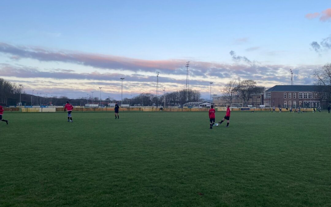 Onder de rook van sportpark Schoonenberg.
